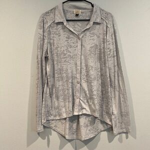 Eyelash Couture Gray and White Sheer Long Sleeve Button Down Blouse - Size XL